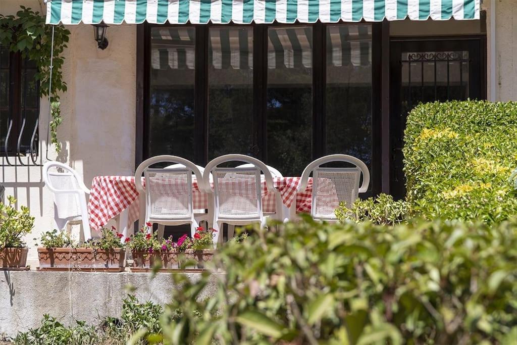 Charmant Rez De Villa Climatise Renove, 90M2 Avec Parking Cassis Dış mekan fotoğraf